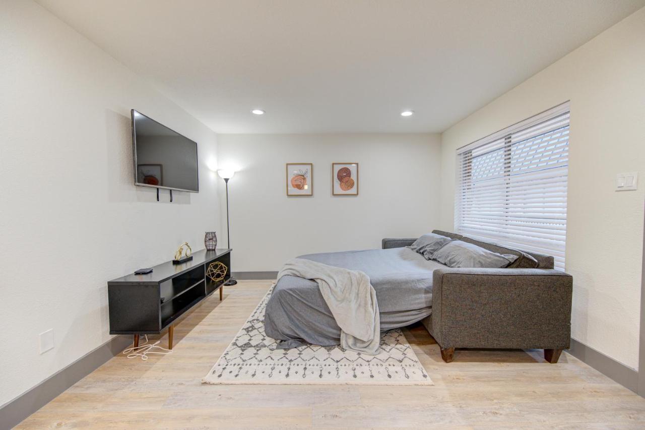Trendy Midtown Apt, Walk To Shops & Sites, Pets Ok Houston Exterior foto